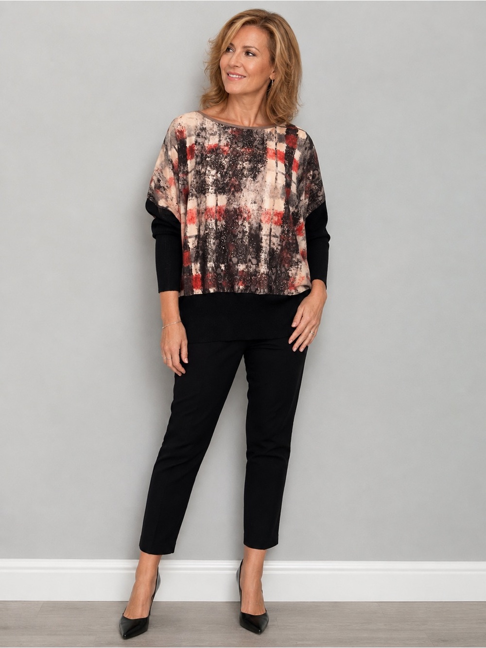 VEX Collection Abstract Print Batwing Pullover Sweater size Large - Picture 3 of 11